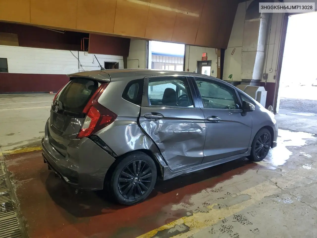 3HGGK5H64JM713028 2018 Honda Fit Sport