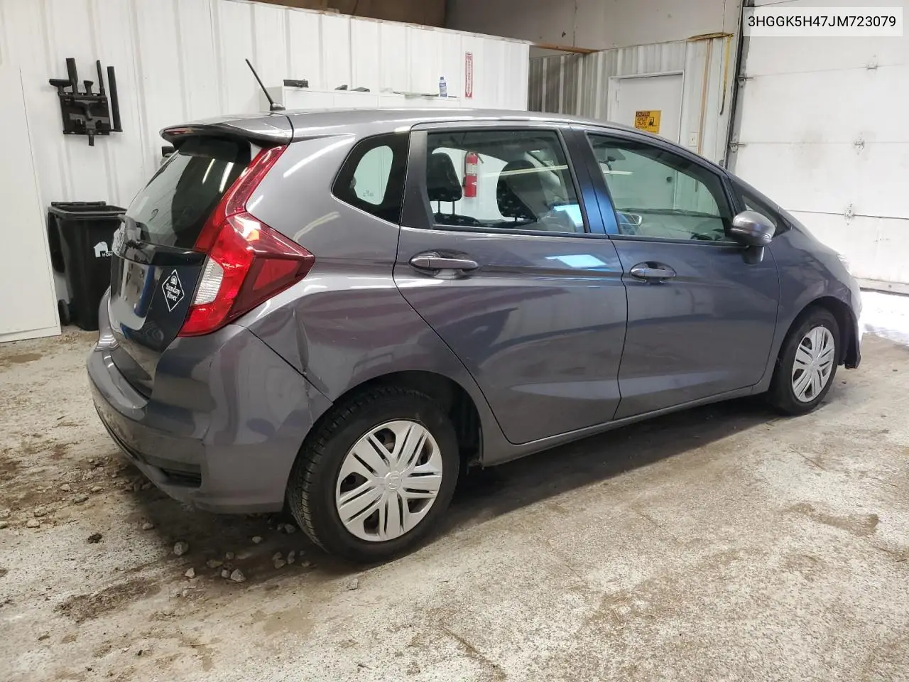 3HGGK5H47JM723079 2018 Honda Fit Lx