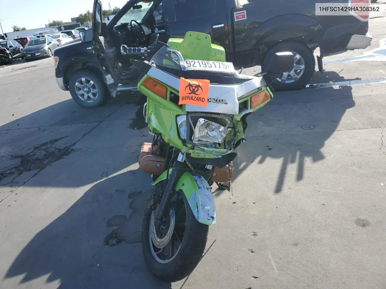 1HFSC1429HA308362 1987 Honda Gl1200 A