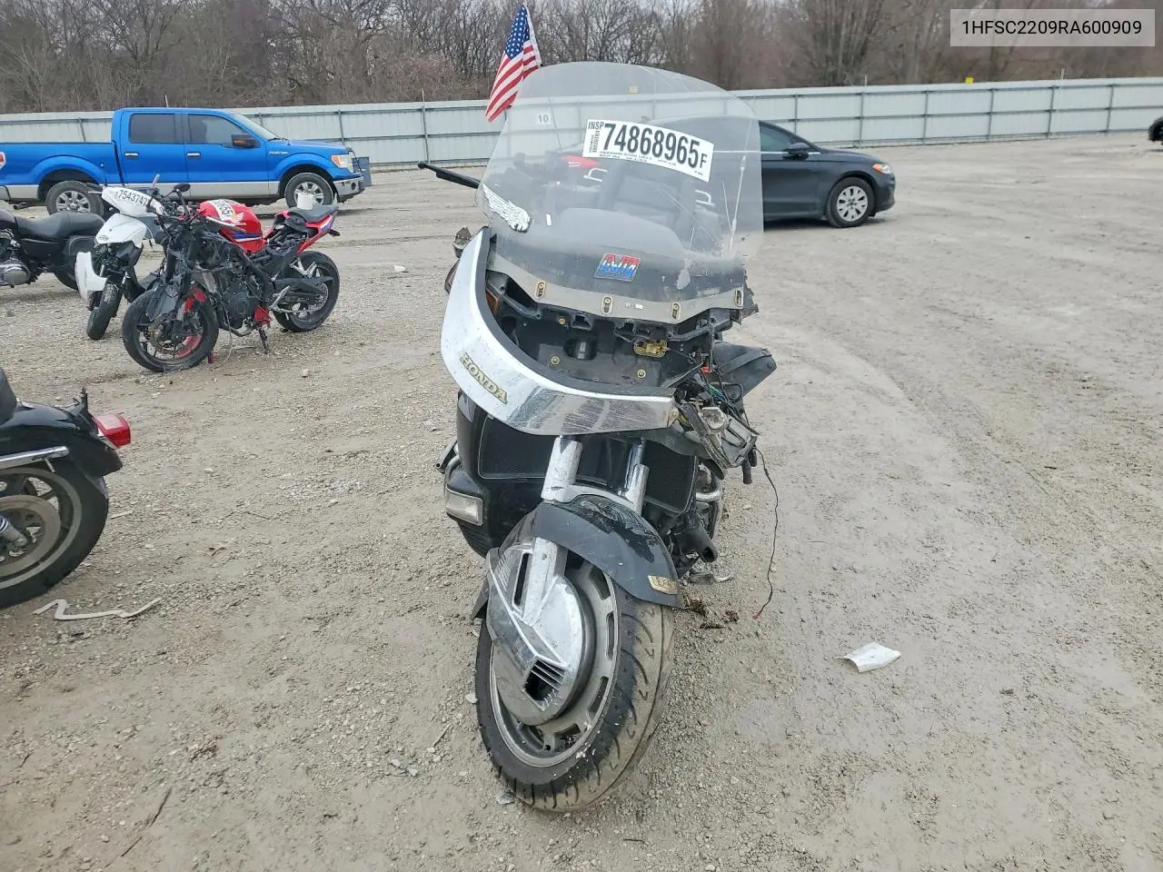 1994 Honda Gl1500 A VIN: 1HFSC2209RA600909 Lot: 74868965