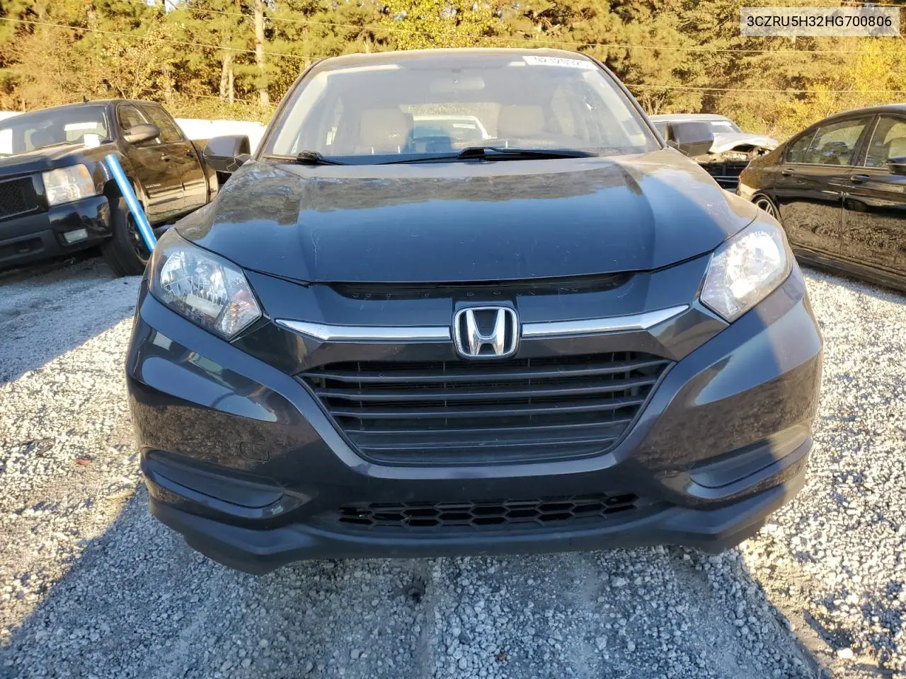 3CZRU5H32HG700806 2017 Honda Hr-V Lx