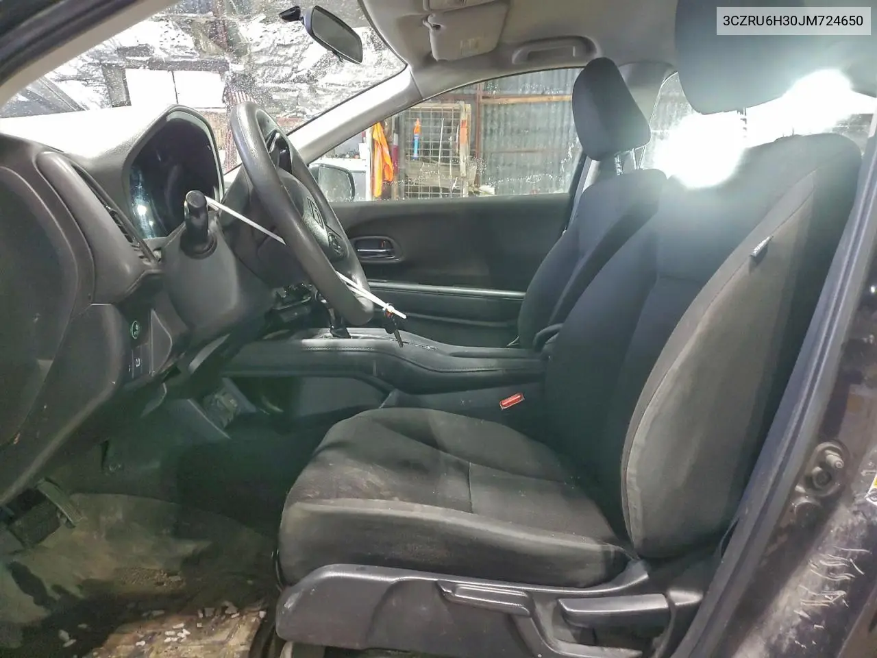3CZRU6H30JM724650 2018 Honda Hr-V Lx