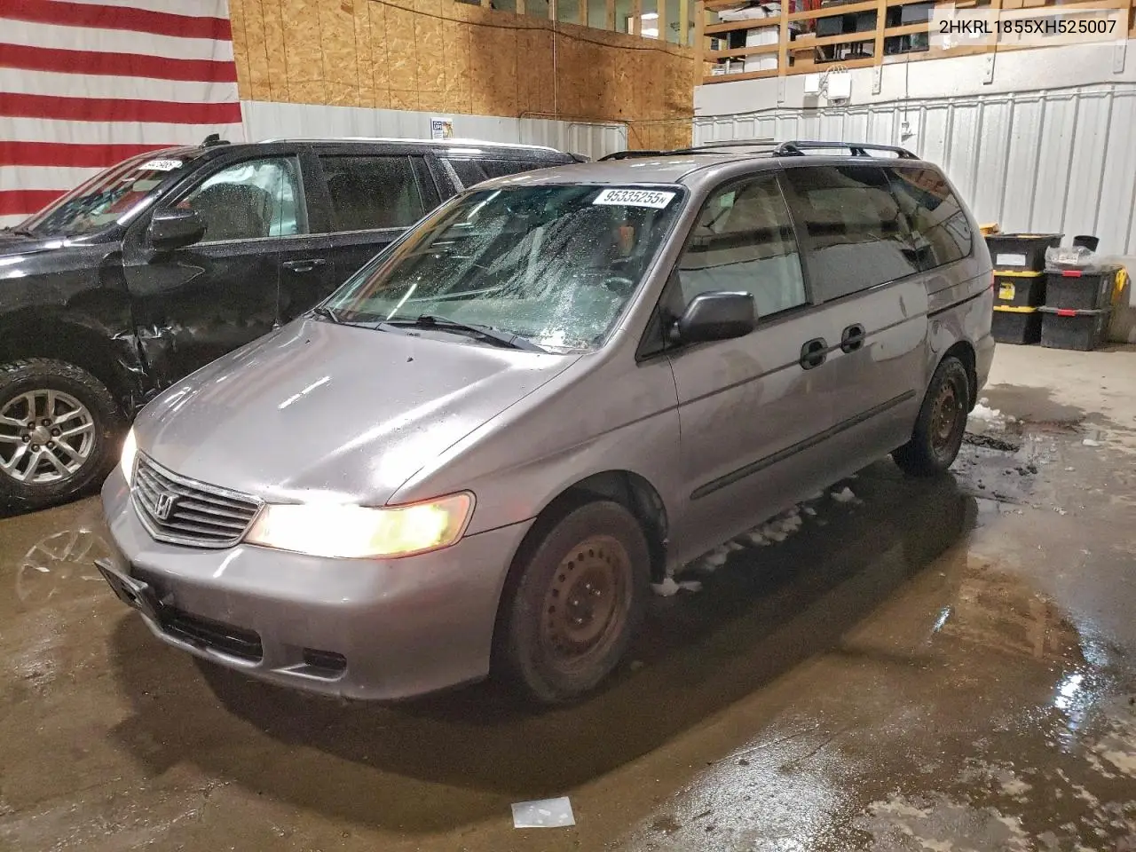 2HKRL1855XH525007 1999 Honda Odyssey Lx