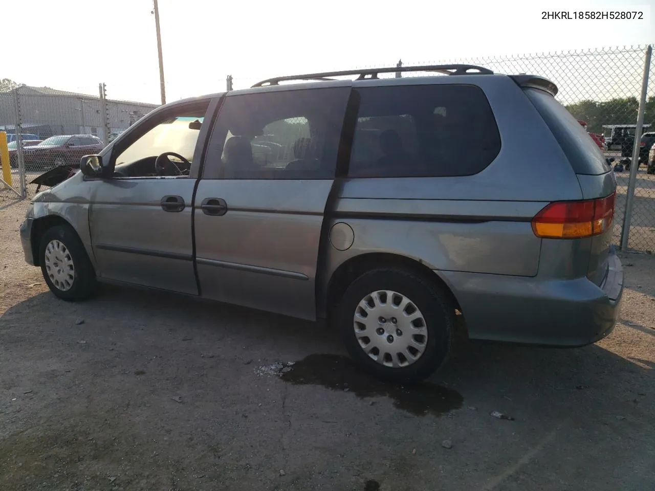 2002 Honda Odyssey Lx VIN: 2HKRL18582H528072 Lot: 61251513