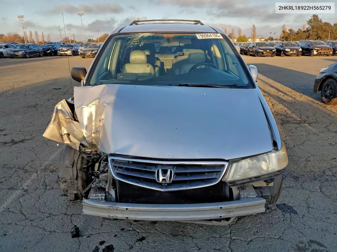 2HKRL18922H565279 2002 Honda Odyssey Exl