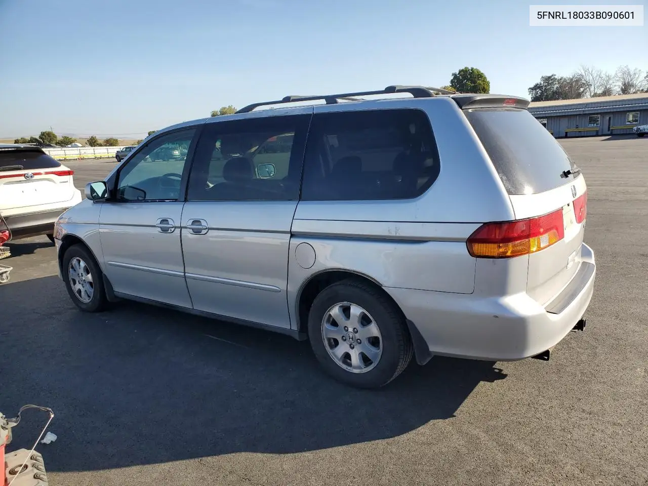 5FNRL18033B090601 2003 Honda Odyssey Exl