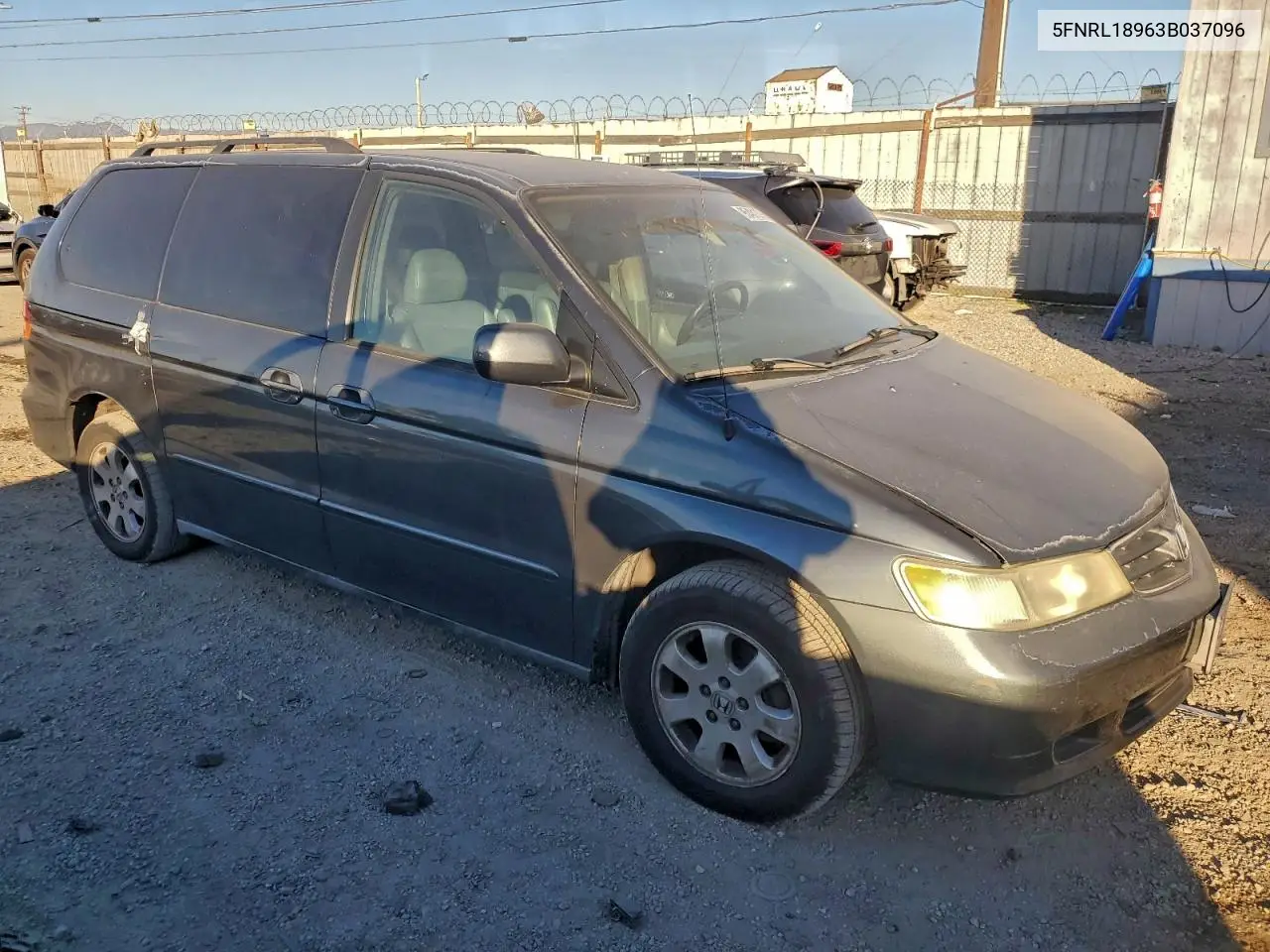 5FNRL18963B037096 2003 Honda Odyssey Exl