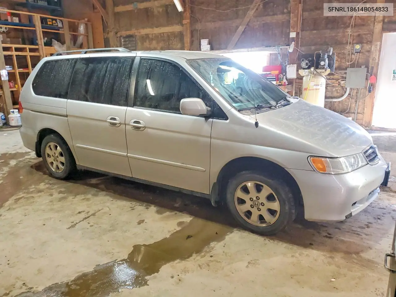 5FNRL18614B054833 2004 Honda Odyssey Ex