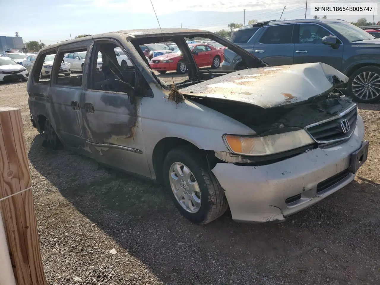 5FNRL18654B005747 2004 Honda Odyssey Ex