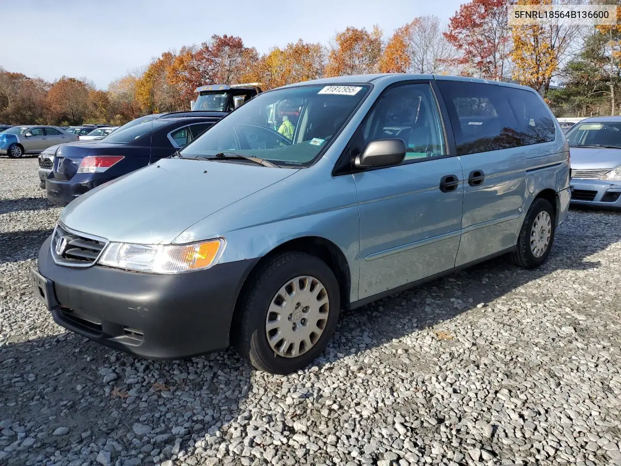 5FNRL18564B136600 2004 Honda Odyssey Lx