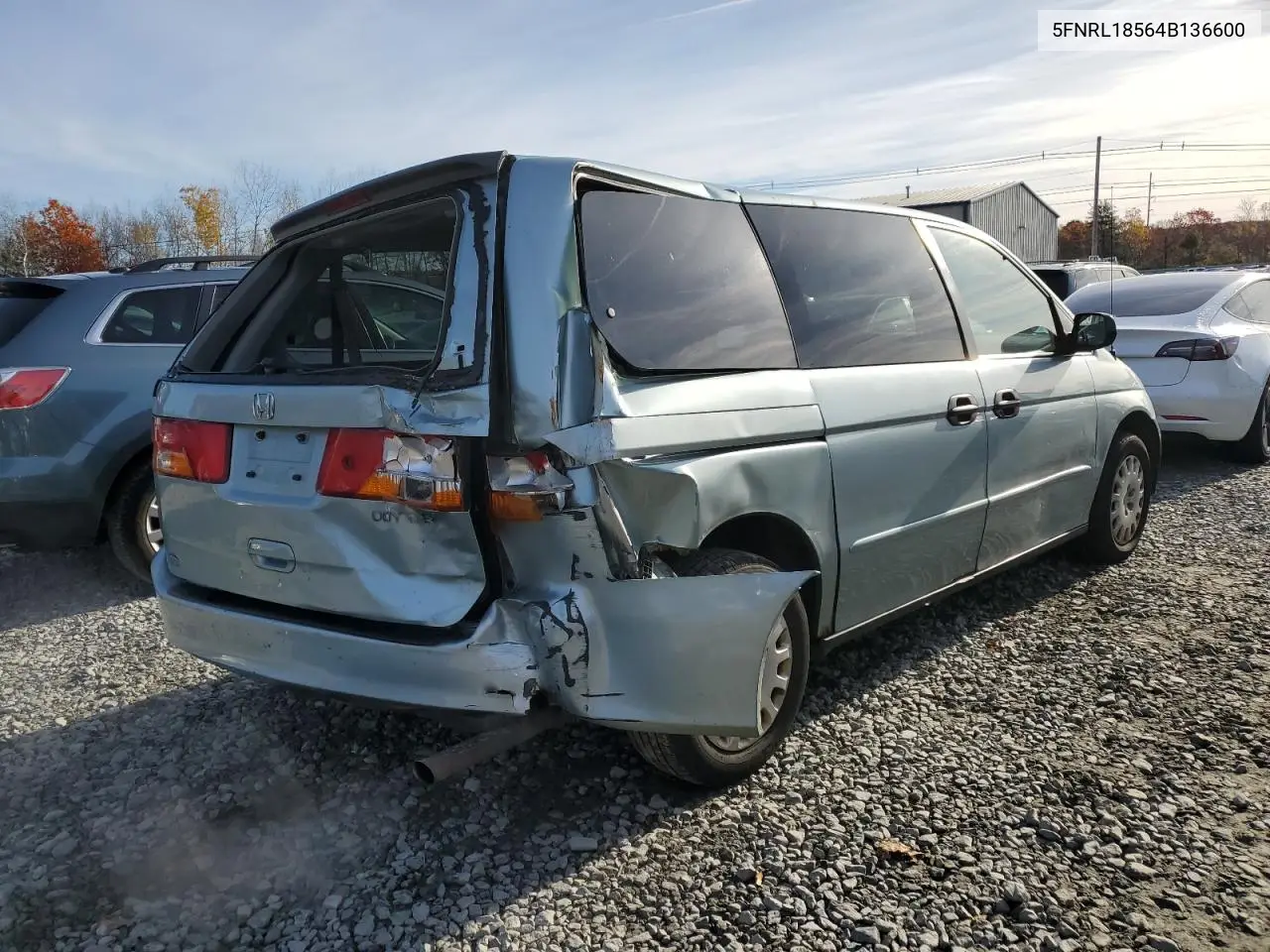 5FNRL18564B136600 2004 Honda Odyssey Lx