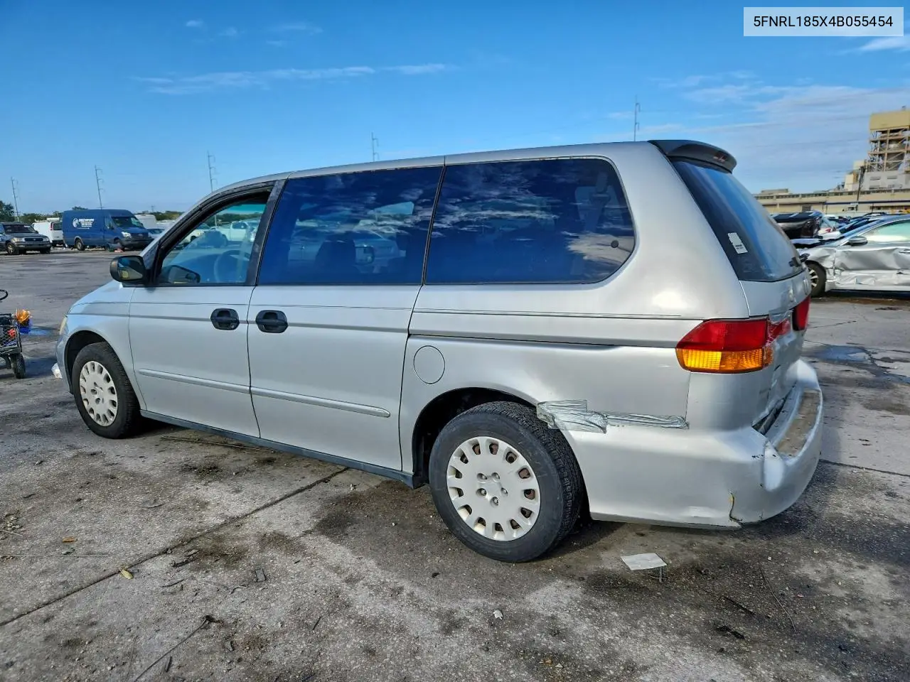 5FNRL185X4B055454 2004 Honda Odyssey Lx