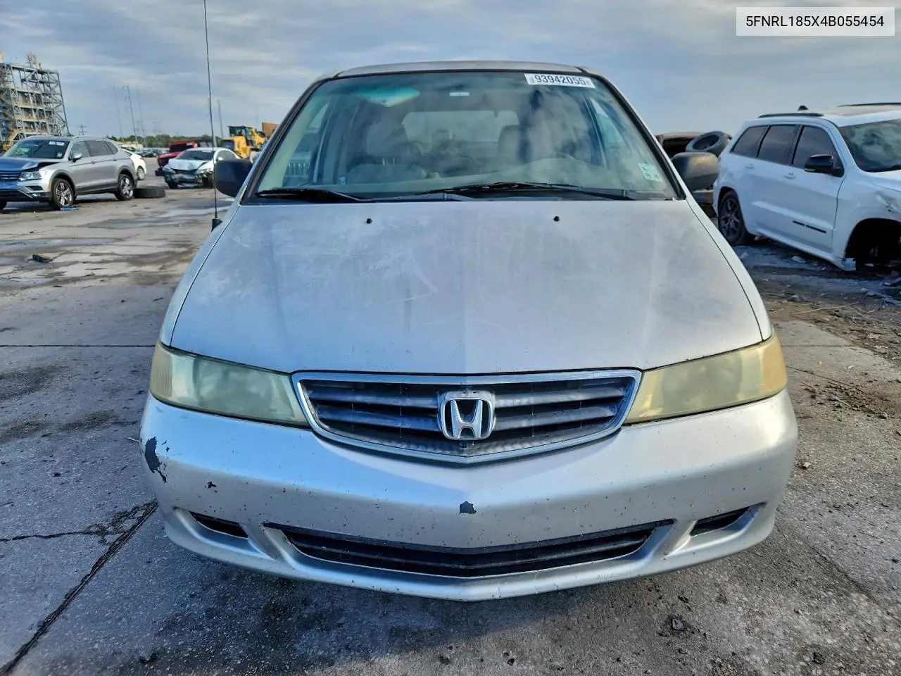 5FNRL185X4B055454 2004 Honda Odyssey Lx