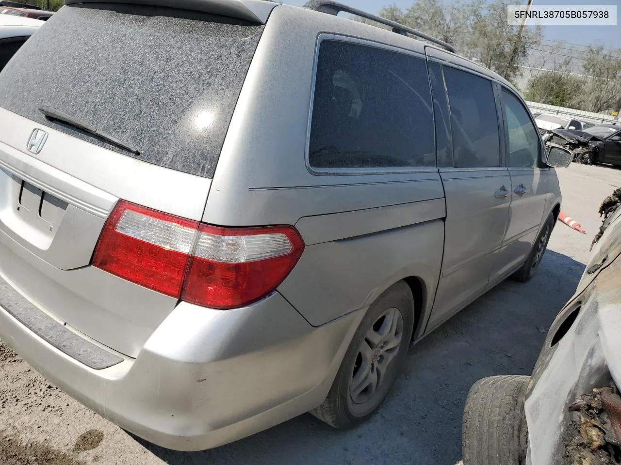 5FNRL38705B057938 2005 Honda Odyssey Exl