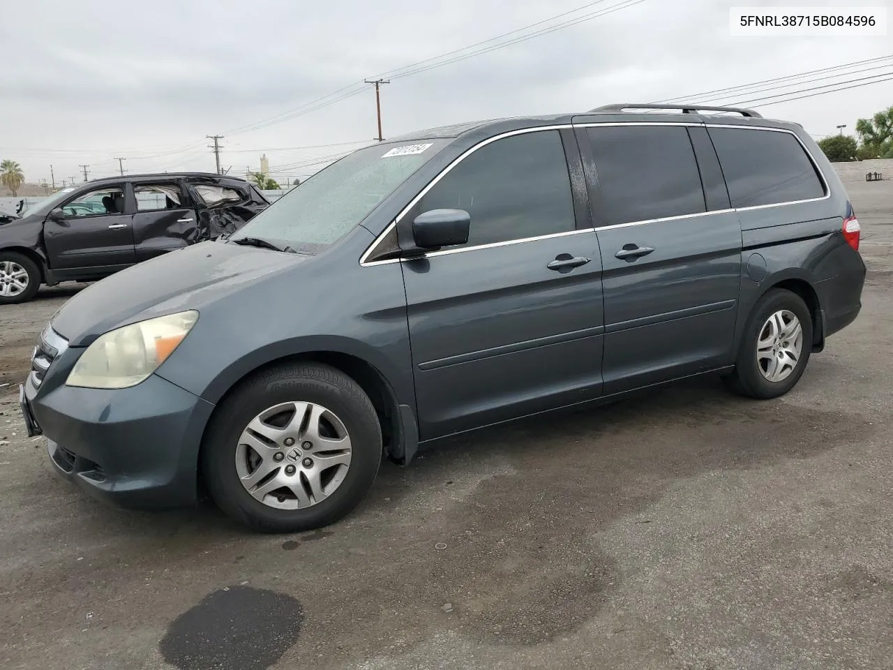 5FNRL38715B084596 2005 Honda Odyssey Exl