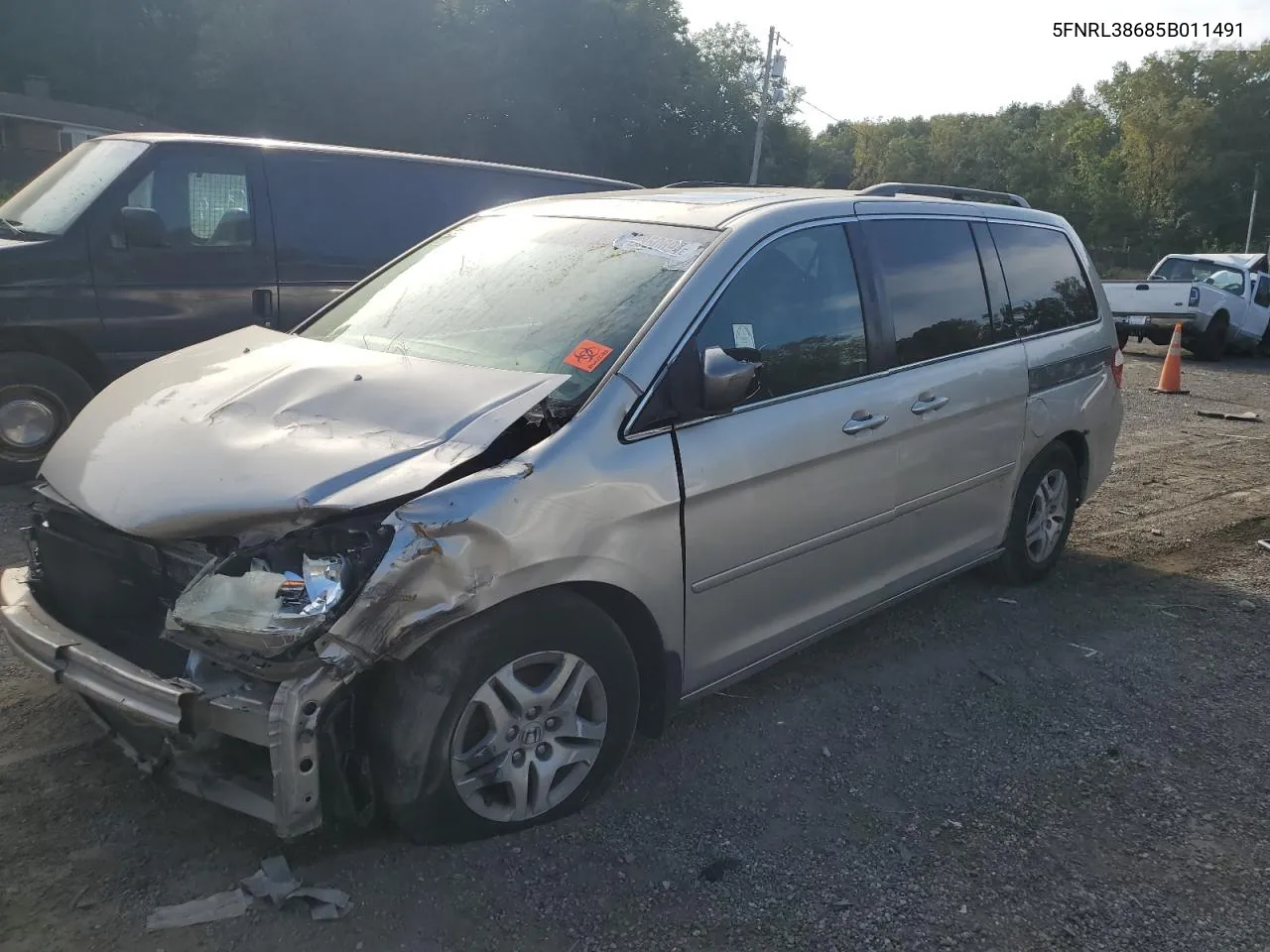 2005 Honda Odyssey Exl VIN: 5FNRL38685B011491 Lot: 72350694