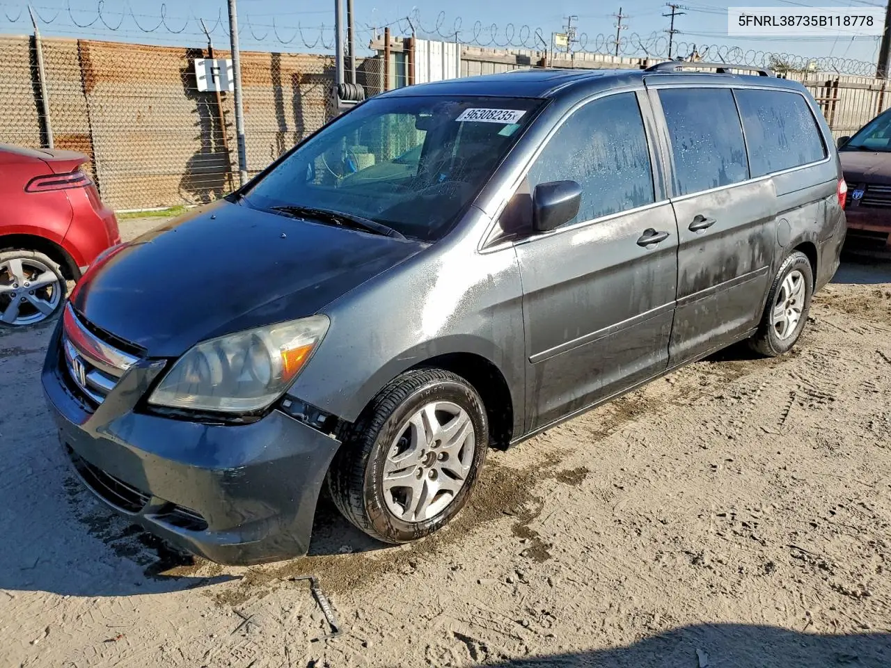 5FNRL38735B118778 2005 Honda Odyssey Exl