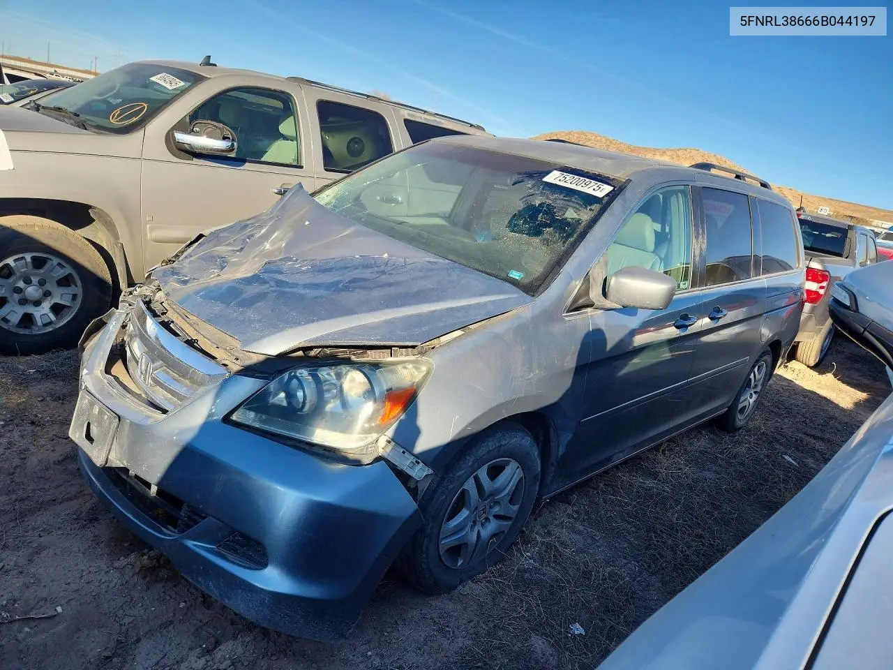 5FNRL38666B044197 2006 Honda Odyssey Exl