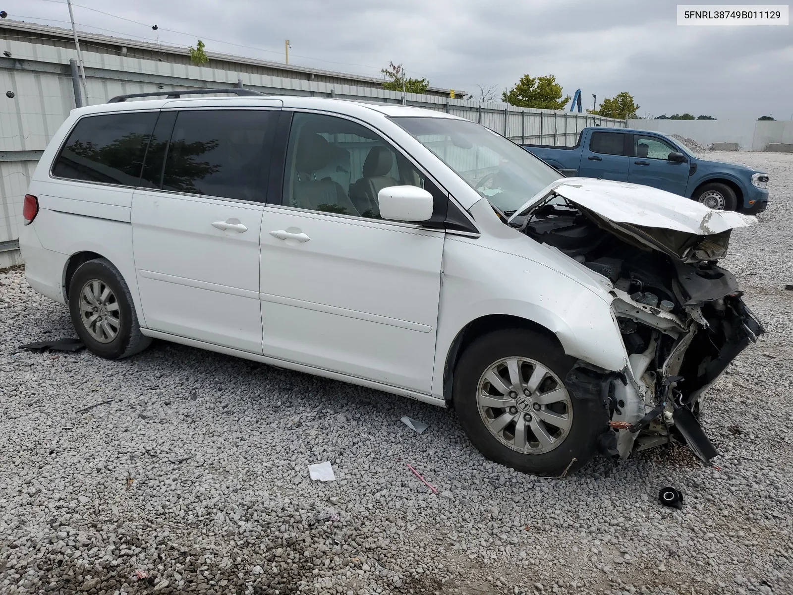 5FNRL38749B011129 2009 Honda Odyssey Exl