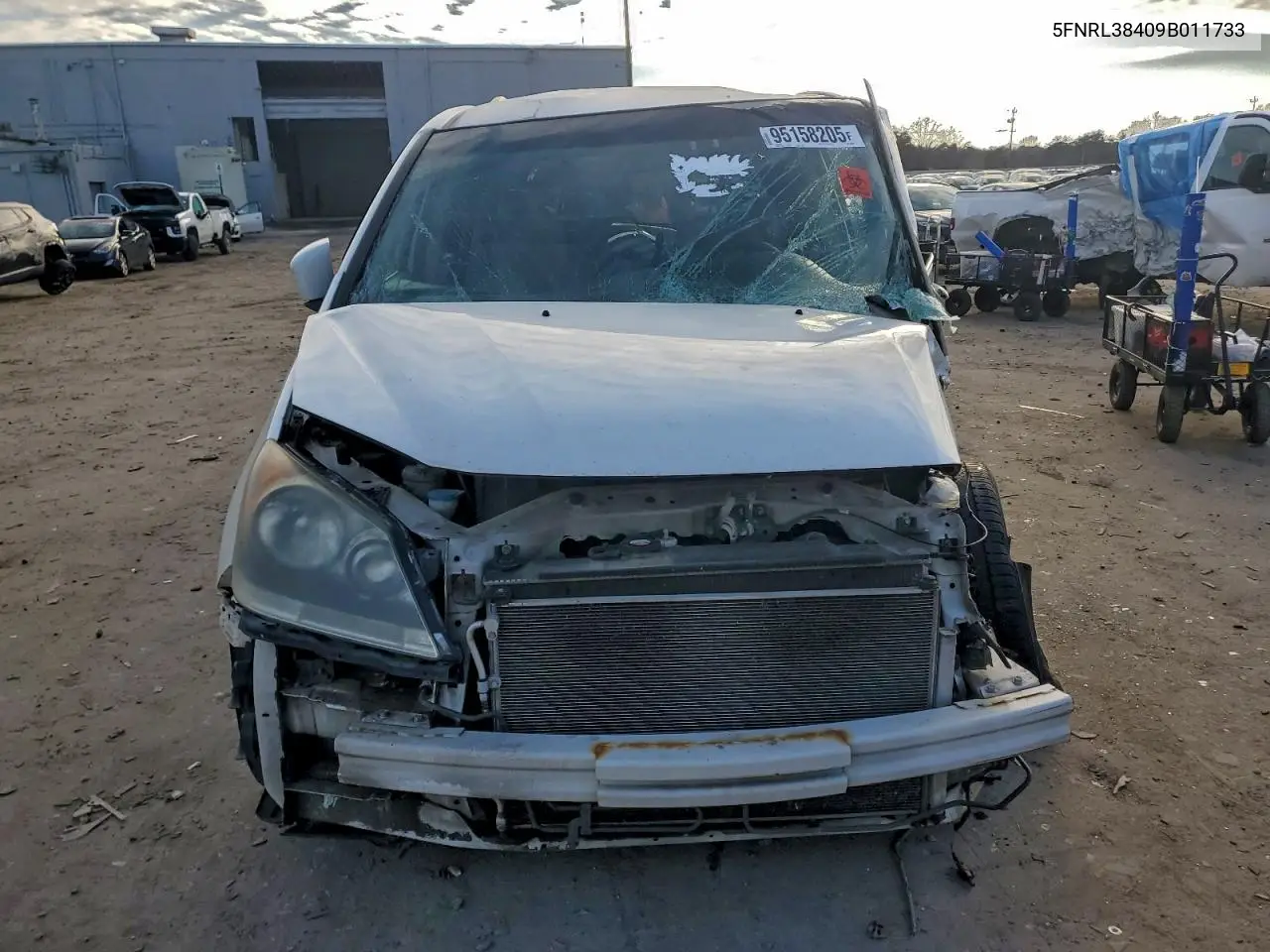5FNRL38409B011733 2009 Honda Odyssey Ex