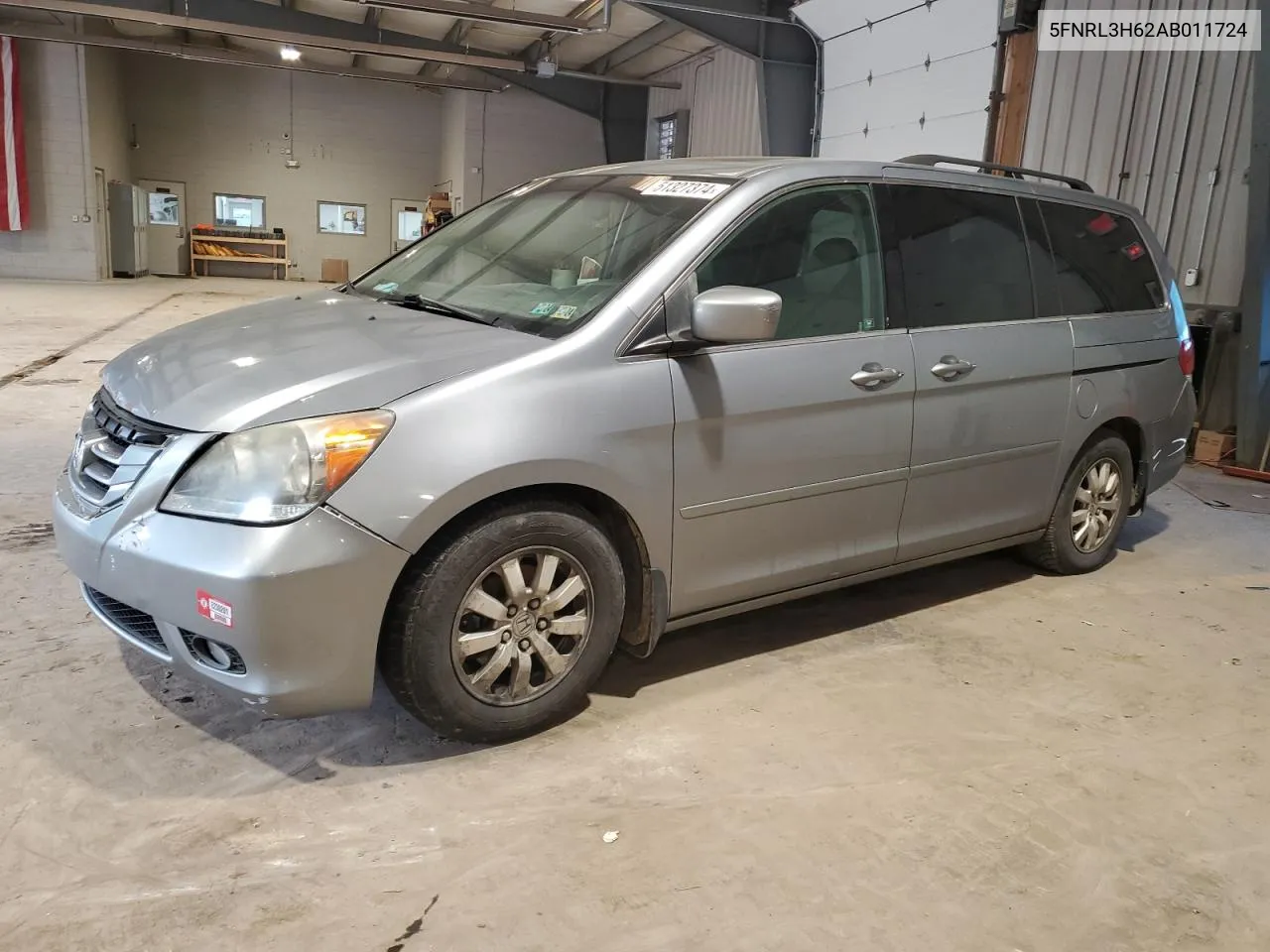 5FNRL3H62AB011724 2010 Honda Odyssey Exl