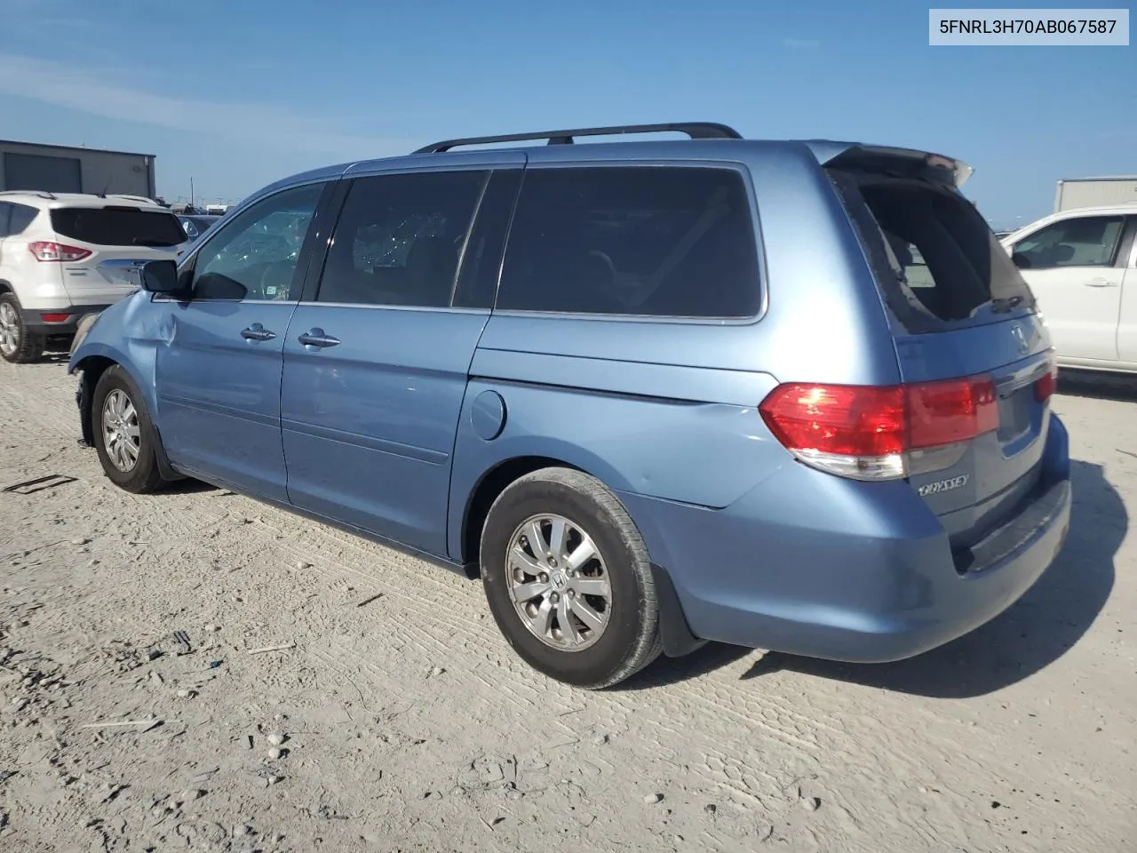 2010 Honda Odyssey Exl VIN: 5FNRL3H70AB067587 Lot: 67836804