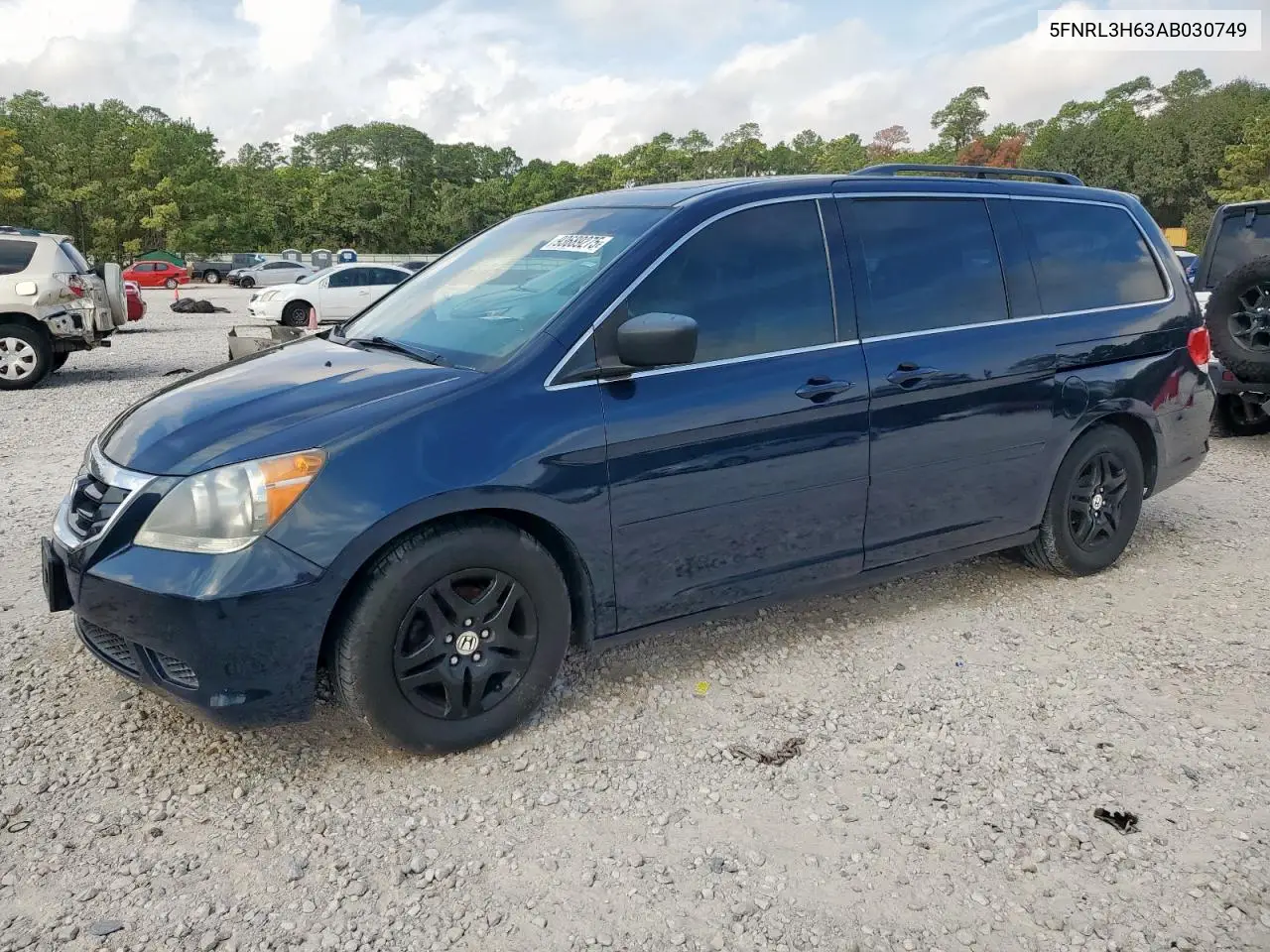 5FNRL3H63AB030749 2010 Honda Odyssey Exl