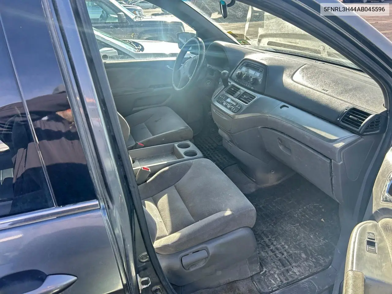 5FNRL3H44AB045596 2010 Honda Odyssey Ex