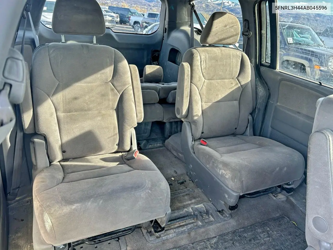 5FNRL3H44AB045596 2010 Honda Odyssey Ex