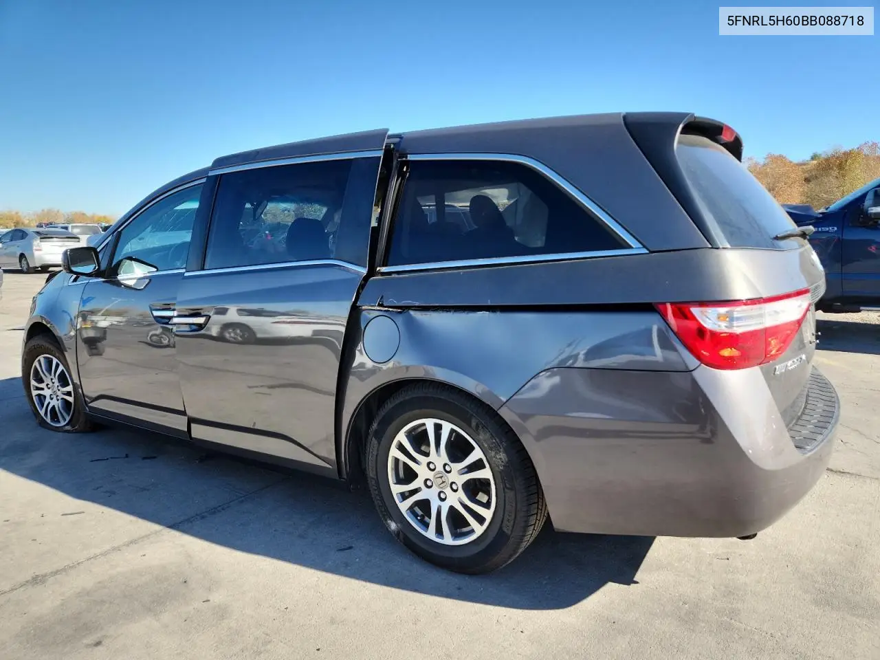 5FNRL5H60BB088718 2011 Honda Odyssey Exl