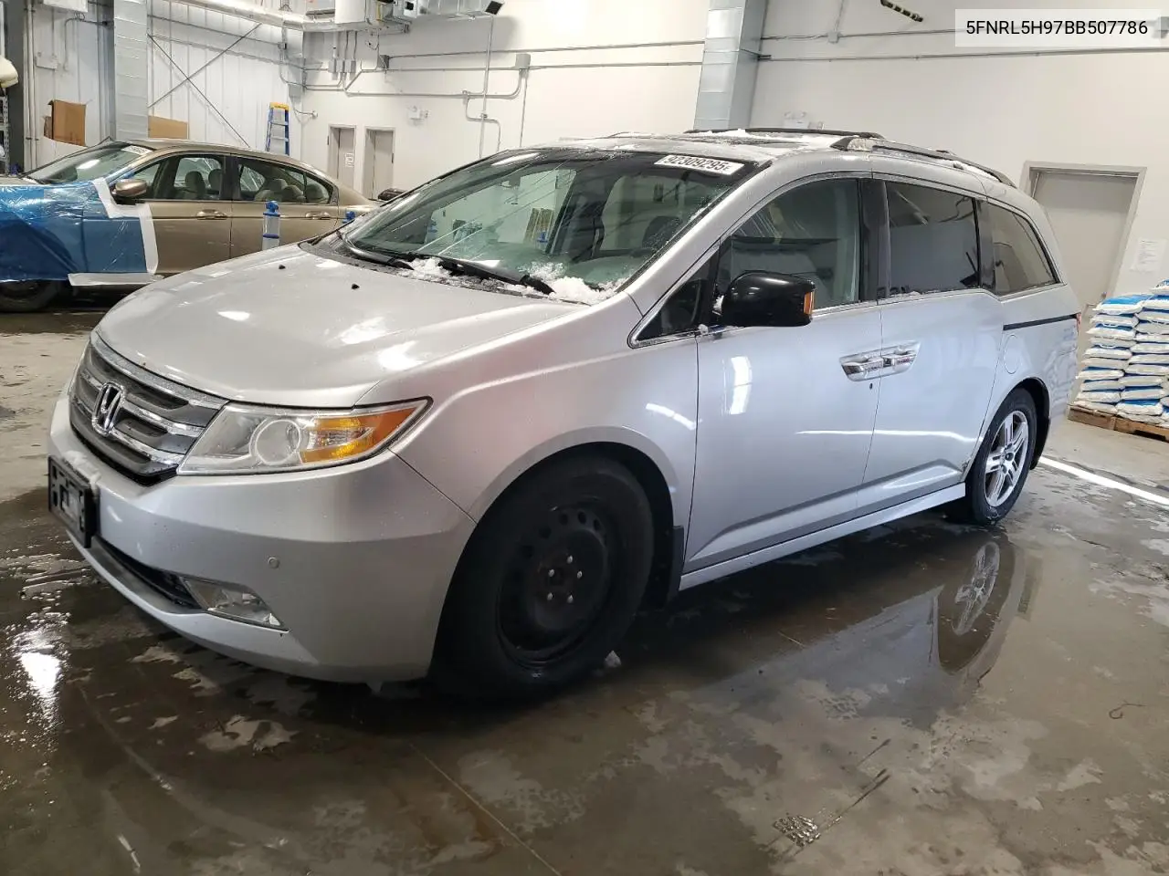 5FNRL5H97BB507786 2011 Honda Odyssey Touring