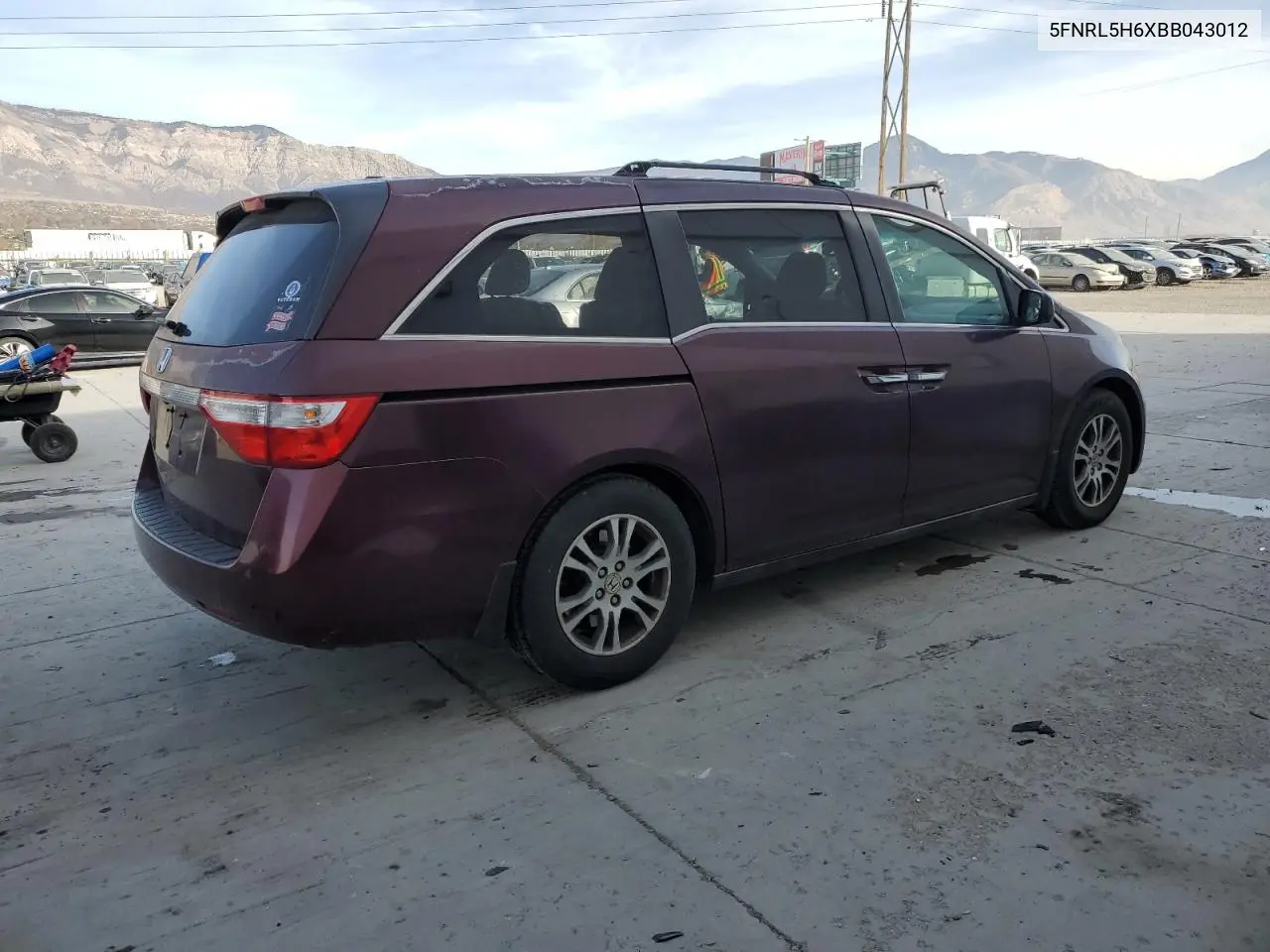 5FNRL5H6XBB043012 2011 Honda Odyssey Exl