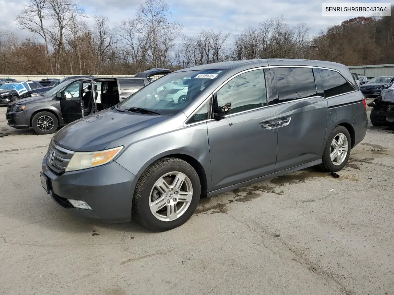 5FNRL5H95BB043364 2011 Honda Odyssey Touring