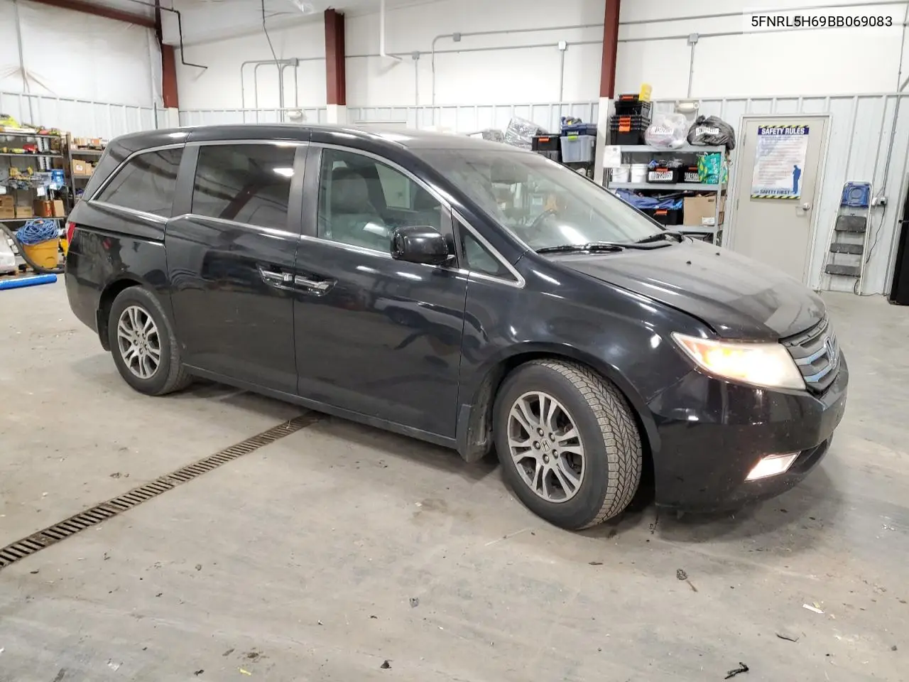 5FNRL5H69BB069083 2011 Honda Odyssey Exl