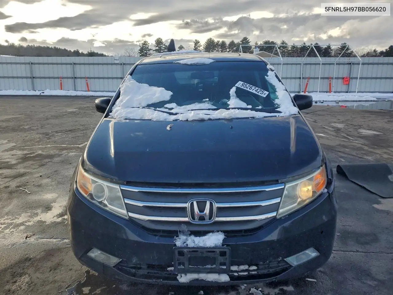 5FNRL5H97BB056620 2011 Honda Odyssey Touring