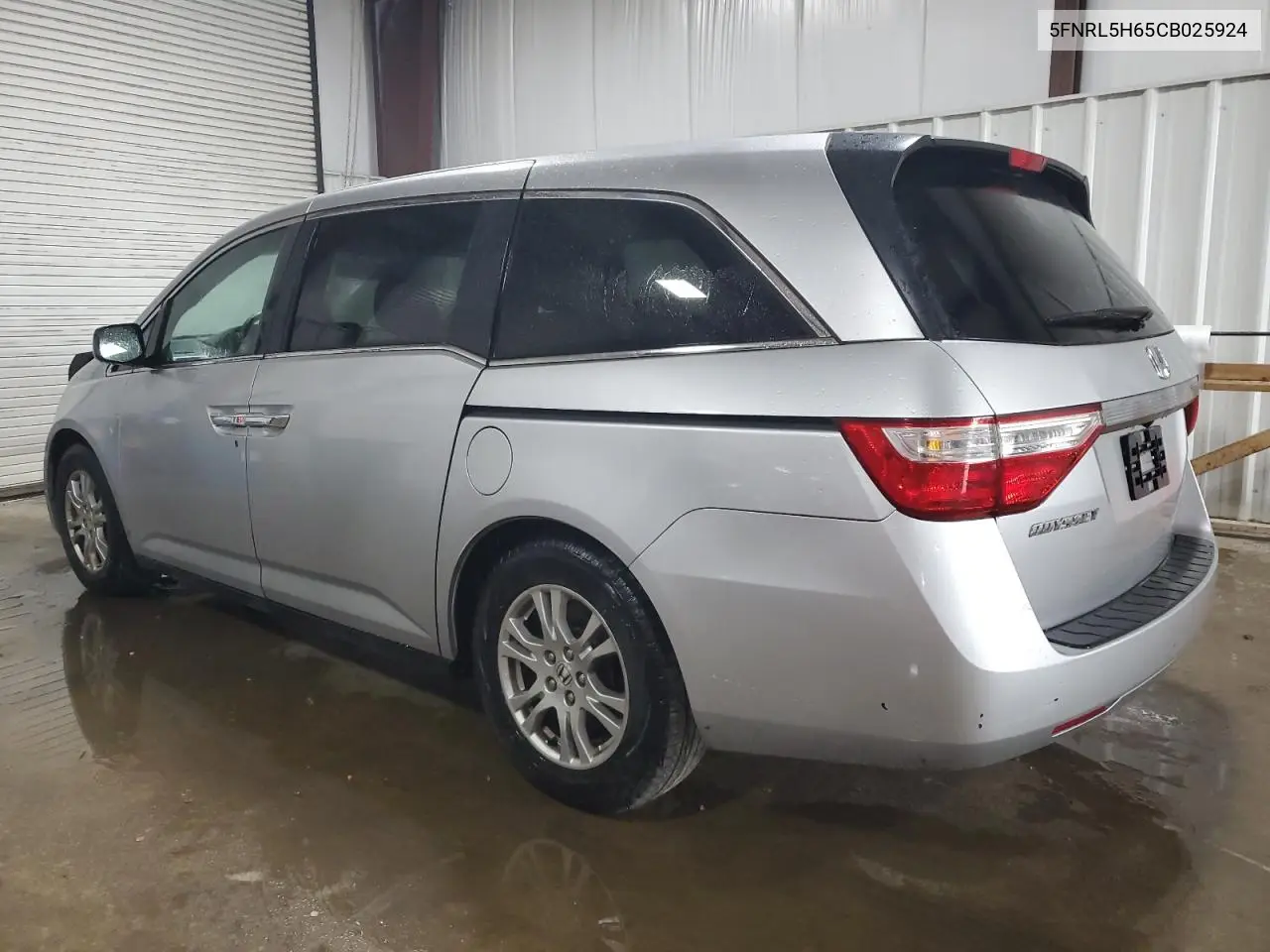 5FNRL5H65CB025924 2012 Honda Odyssey Exl