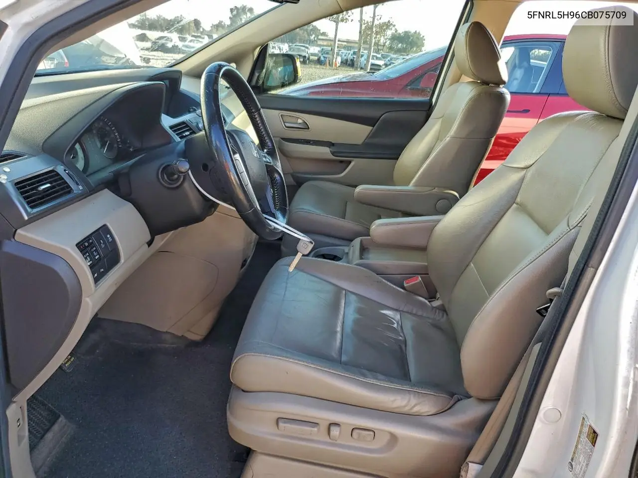 5FNRL5H96CB075709 2012 Honda Odyssey Touring
