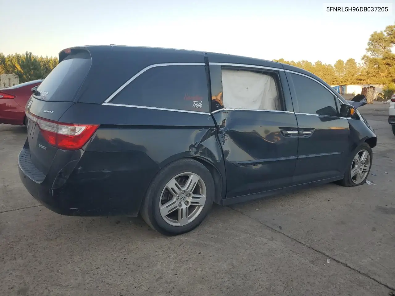 5FNRL5H96DB037205 2013 Honda Odyssey Touring