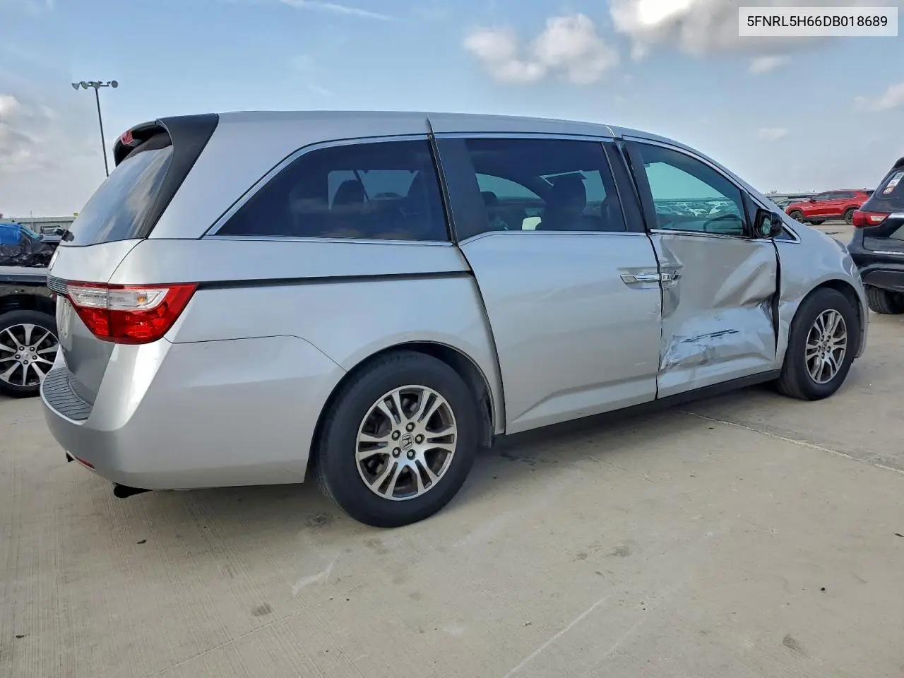 5FNRL5H66DB018689 2013 Honda Odyssey Exl