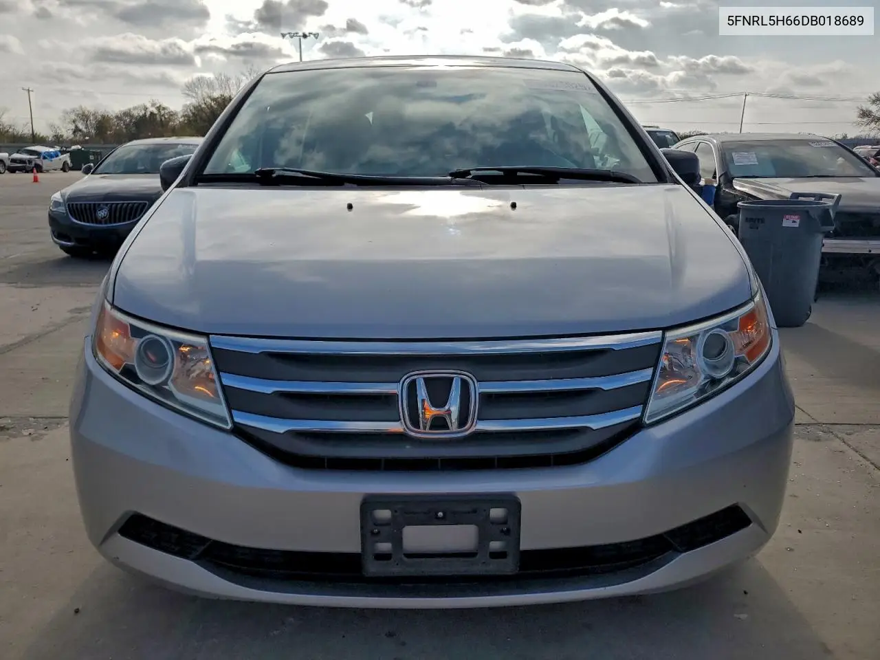 5FNRL5H66DB018689 2013 Honda Odyssey Exl