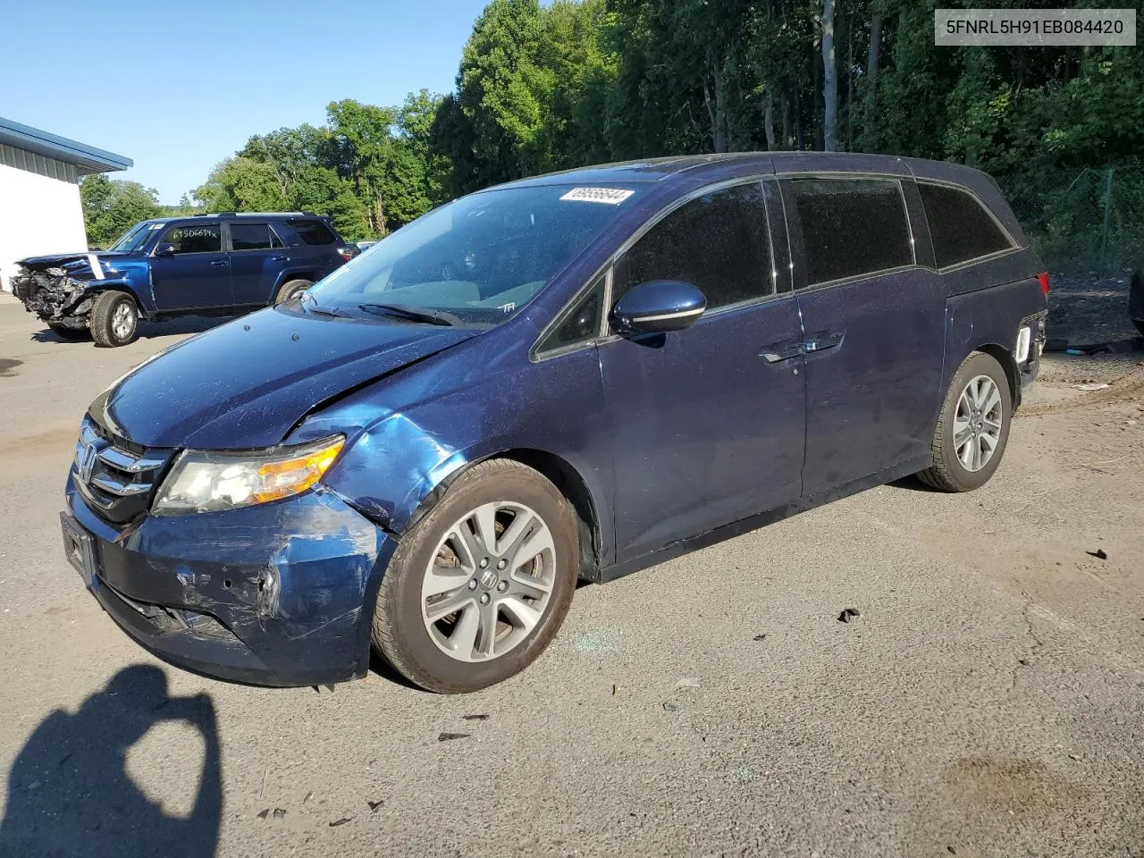 2014 Honda Odyssey Touring VIN: 5FNRL5H91EB084420 Lot: 69556644