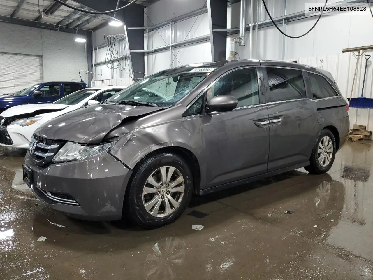 5FNRL5H64EB108828 2014 Honda Odyssey Exl