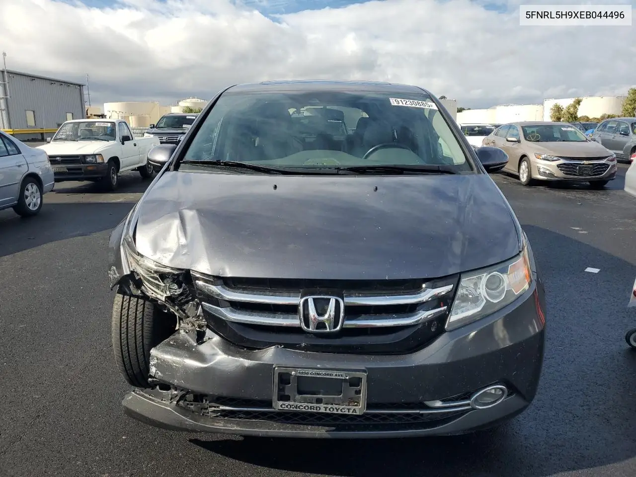 5FNRL5H9XEB044496 2014 Honda Odyssey Touring