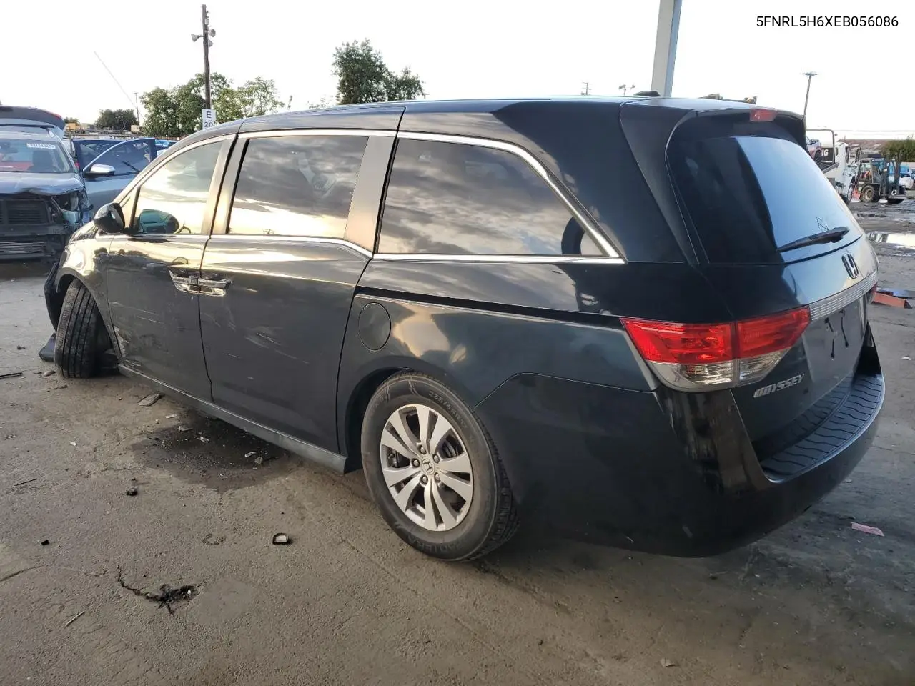 5FNRL5H6XEB056086 2014 Honda Odyssey Exl