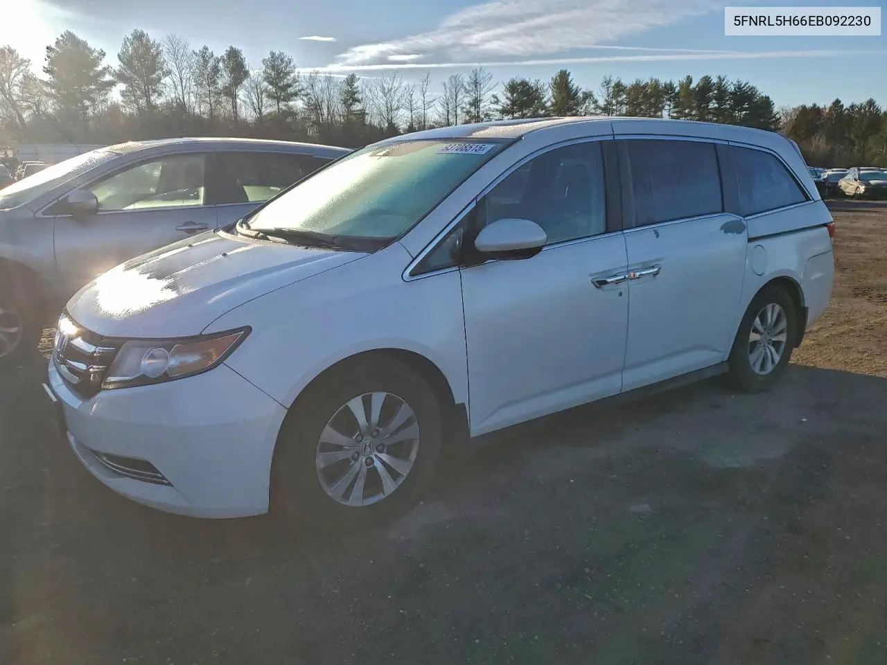 5FNRL5H66EB092230 2014 Honda Odyssey Exl