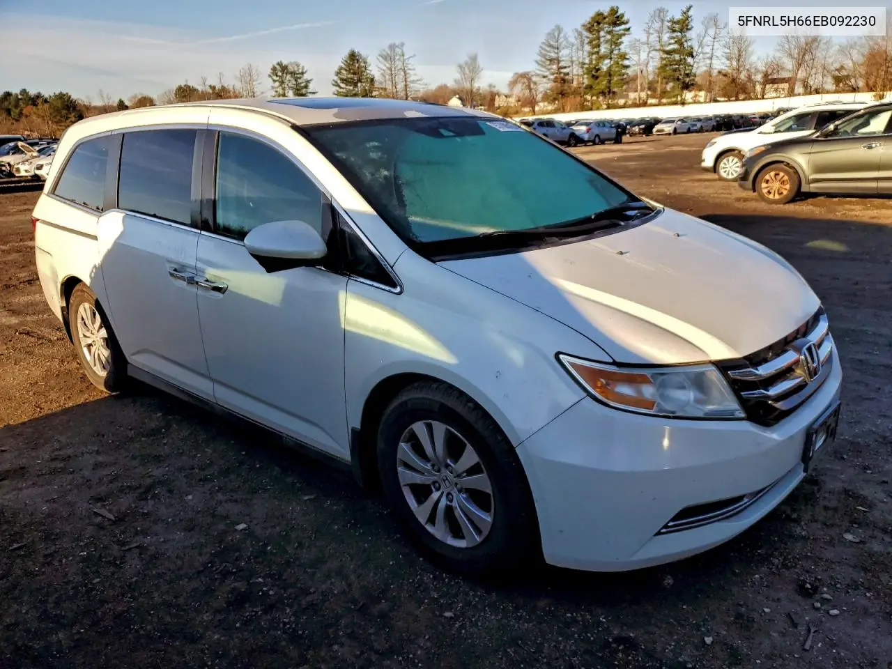 5FNRL5H66EB092230 2014 Honda Odyssey Exl