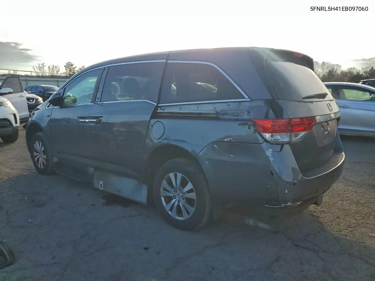 5FNRL5H41EB097060 2014 Honda Odyssey Ex
