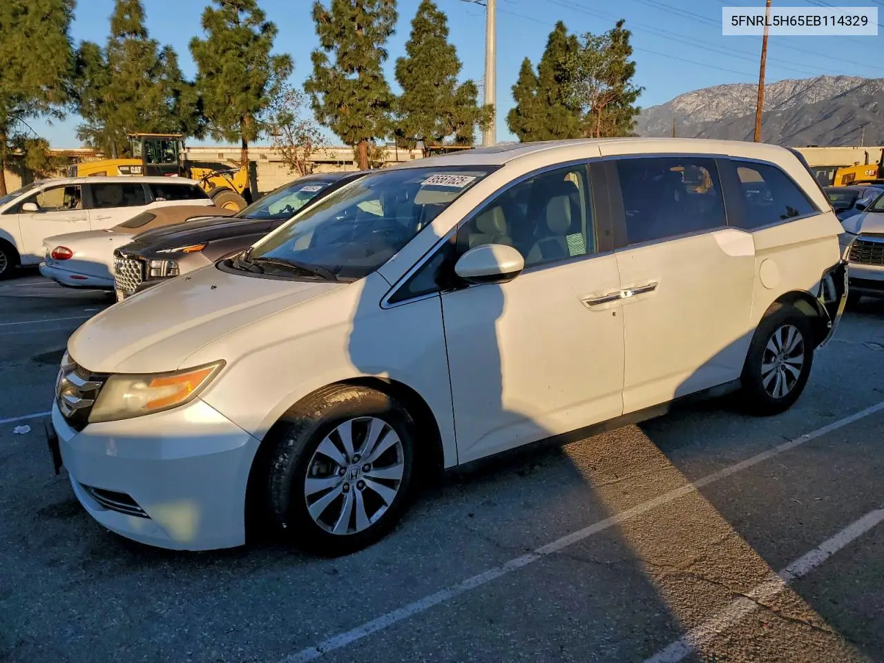 5FNRL5H65EB114329 2014 Honda Odyssey Exl