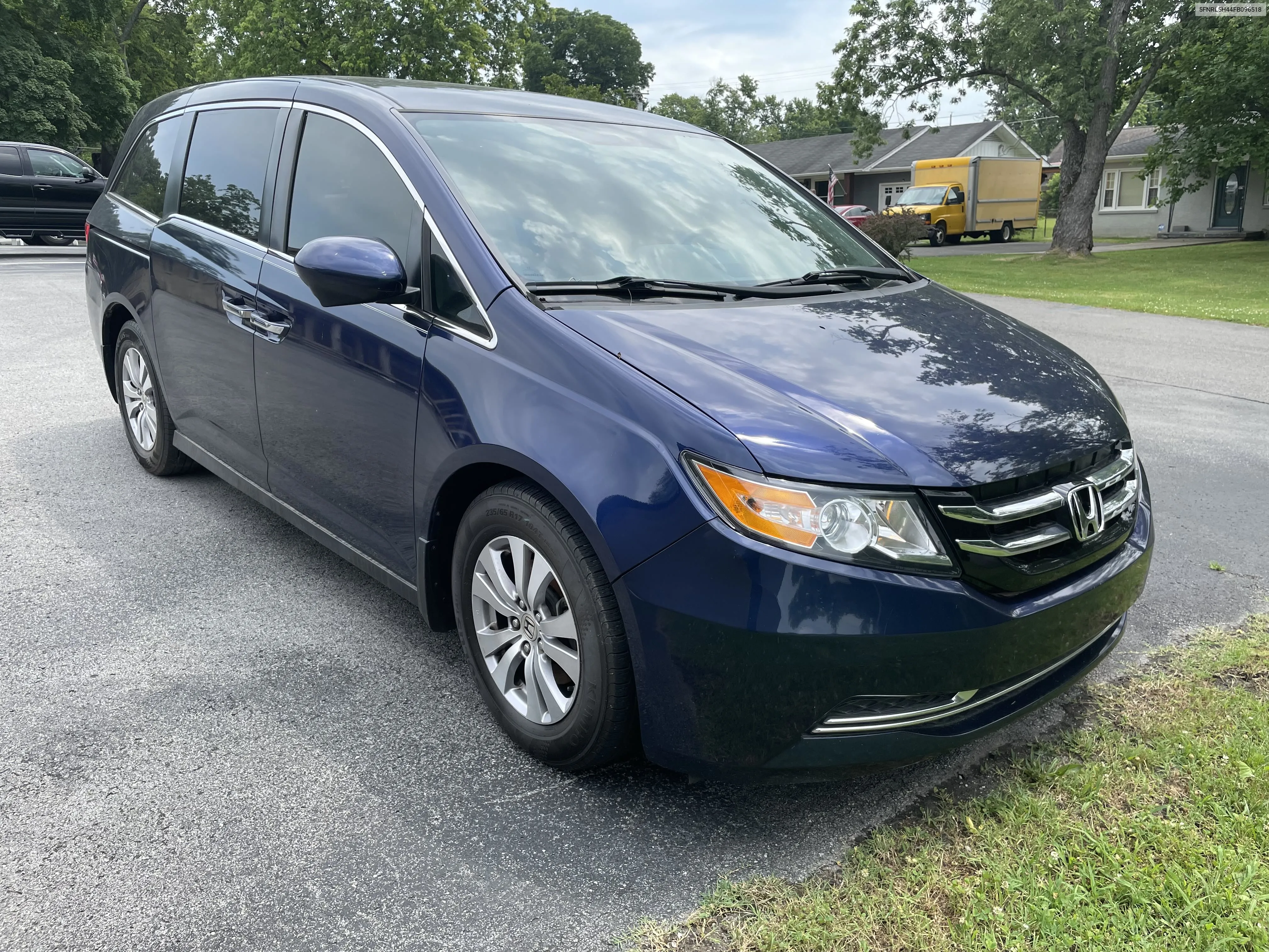 2015 Honda Odyssey Ex VIN: 5FNRL5H44FB096518 Lot: 65834204