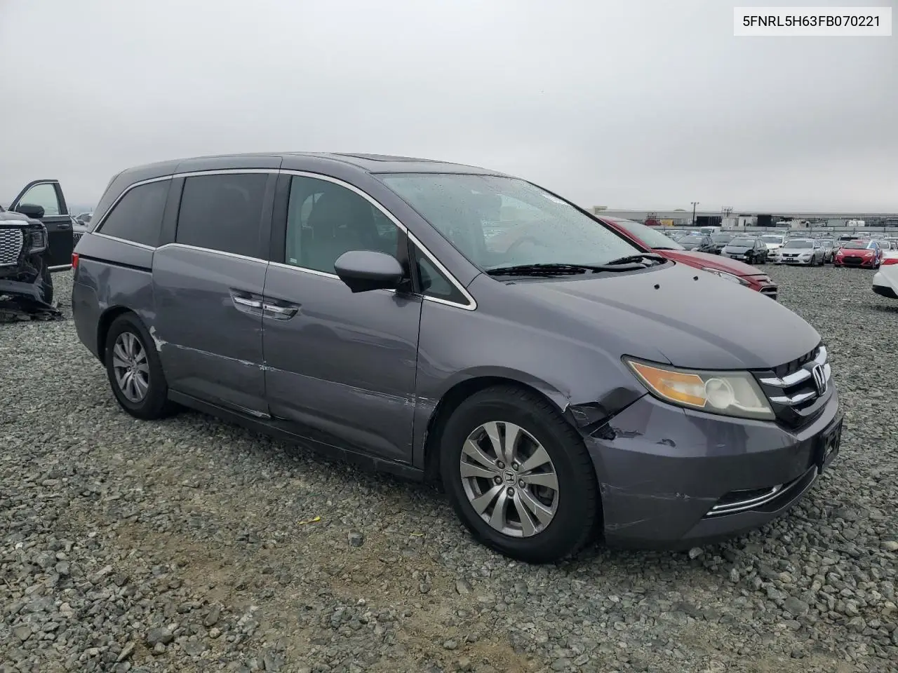 5FNRL5H63FB070221 2015 Honda Odyssey Exl